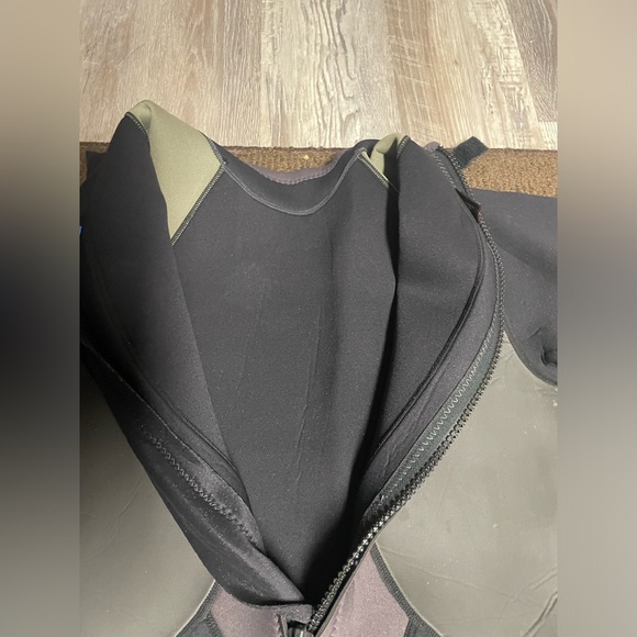 O’Neill 3/2MM Men’s XL Back Zip Full Wetsuit - Picture 7 of 8